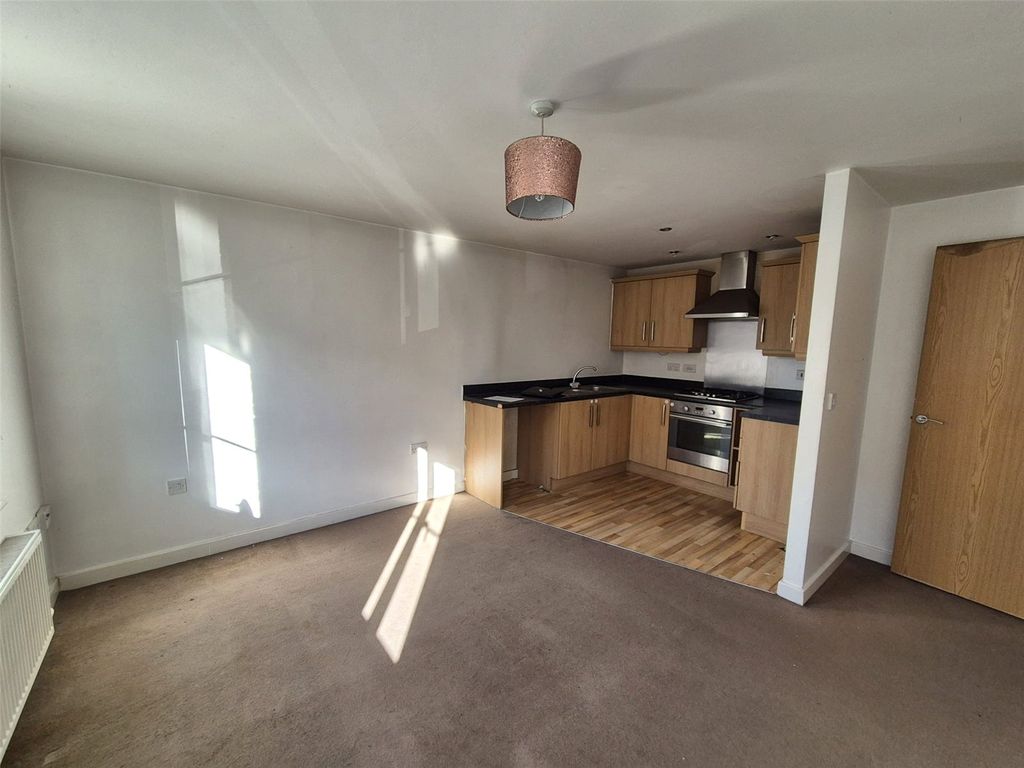 Property photo 2 of 9 Picture No. 06