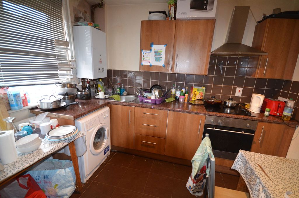 Property photo 3 of 4