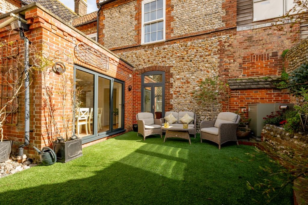 Additional image 26 of 4 bed flat for saleBlakeney, Holt NR25