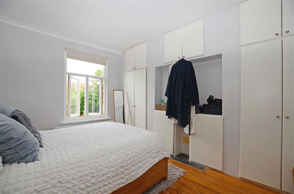 Property photo 3 of 5 Picture No. 04