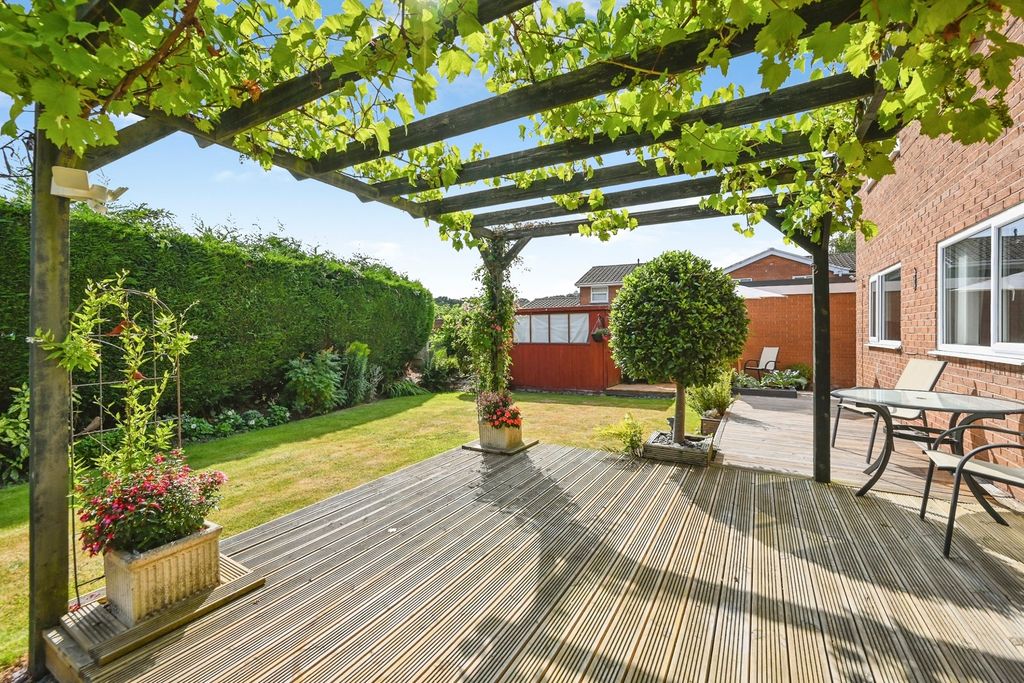 Property photo 3 of 27 Pbox-Img.Jpg