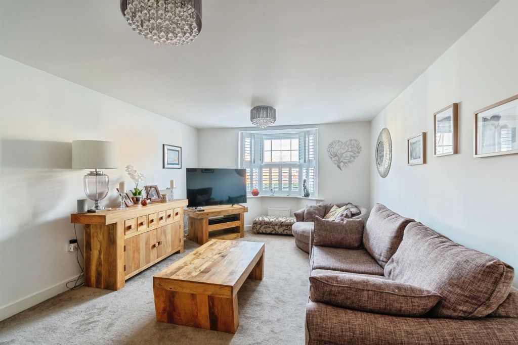 Property photo 3 of 31