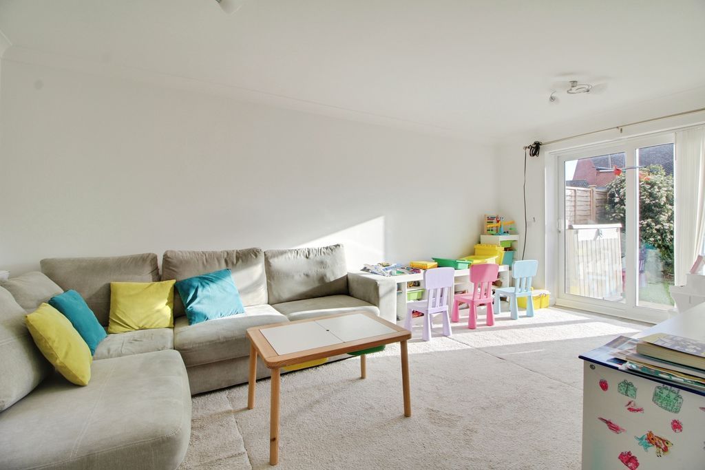 Property photo 3 of 19 Photo 9