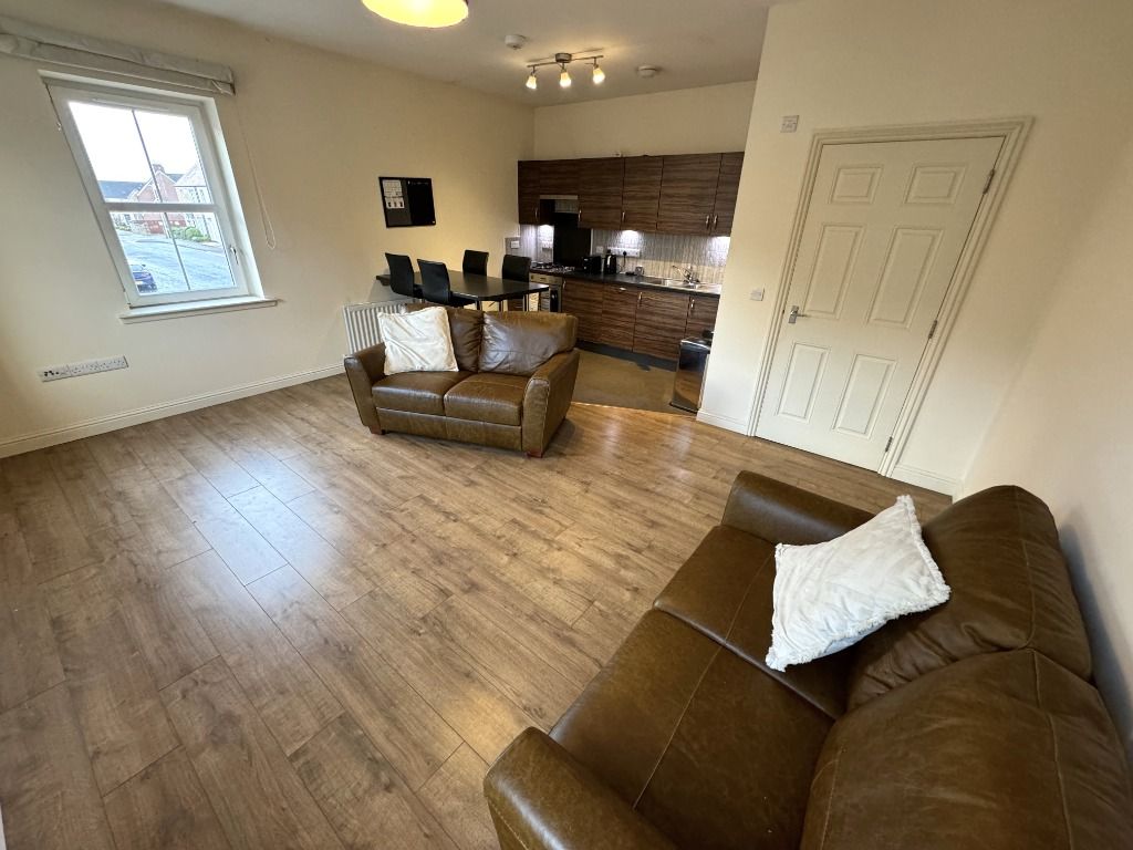 Property photo 2 of 12 Photo 2