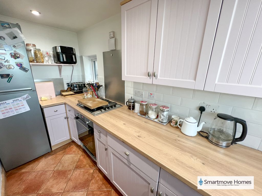 Property photo 3 of 11 Img_8460