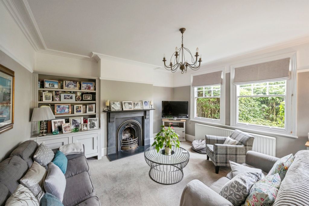 Additional image 6 of 5 bed semi-detached house for saleSt. Marys Road, Tickhill, Doncaster DN11