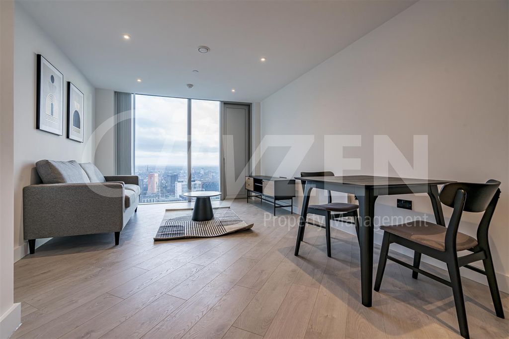 Property photo 1 of 19 Reception