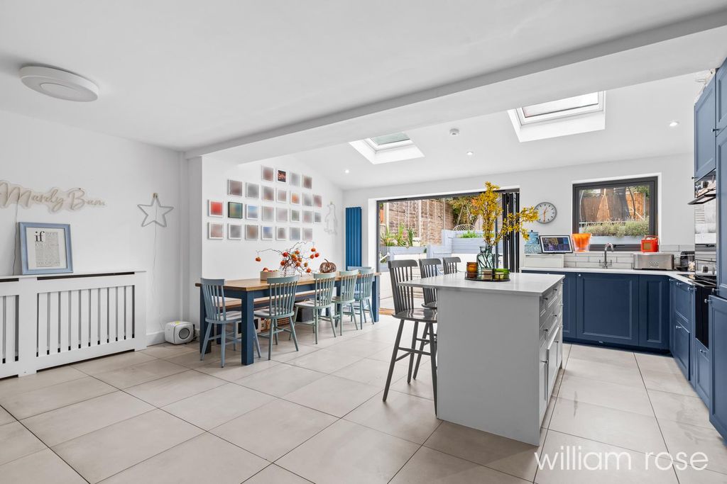 Property photo 2 of 22 Beechwooddrive_20.Jpg