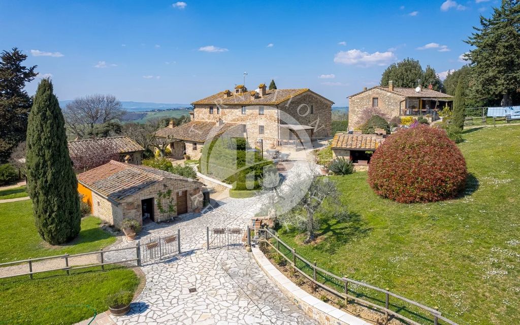 Property photo 3 of 28