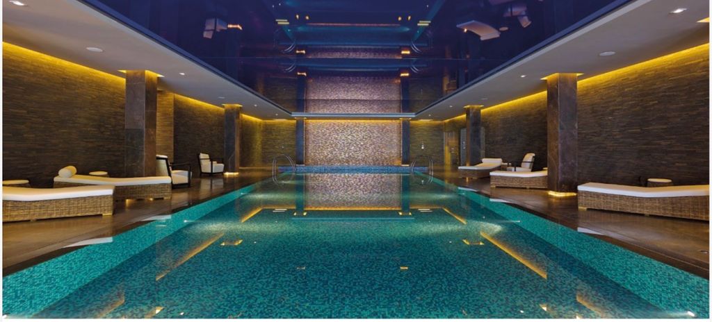 Property photo 2 of 4 Swimming Pool