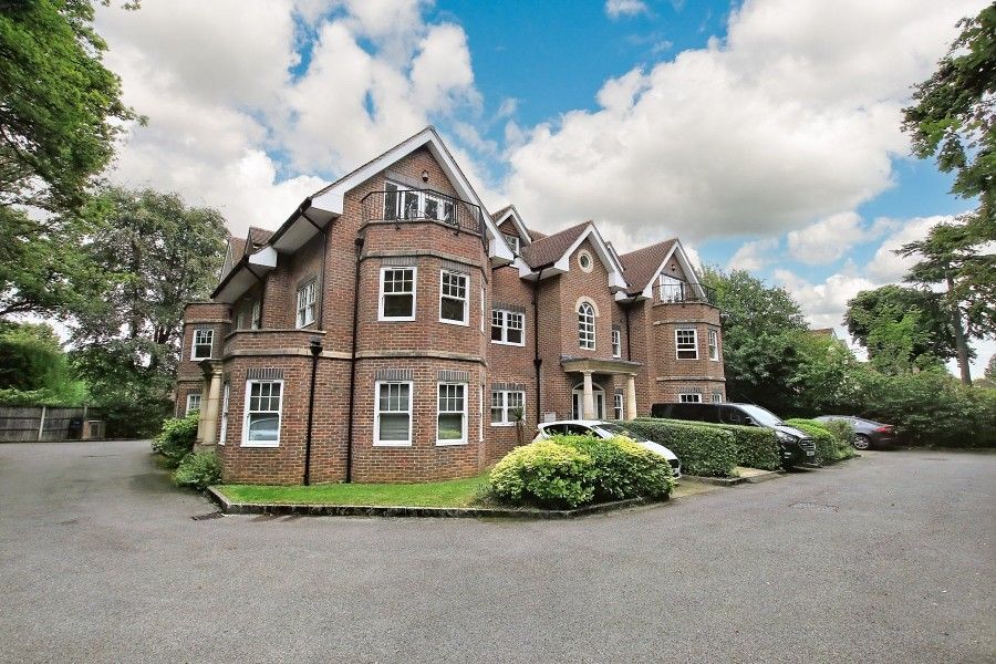 Property photo 1 of 4