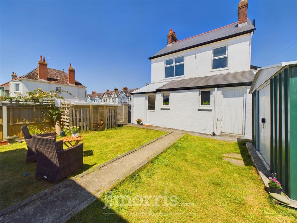 Property photo 2 of 25 Cam02122G0-Pr0110-Still026.Jpg