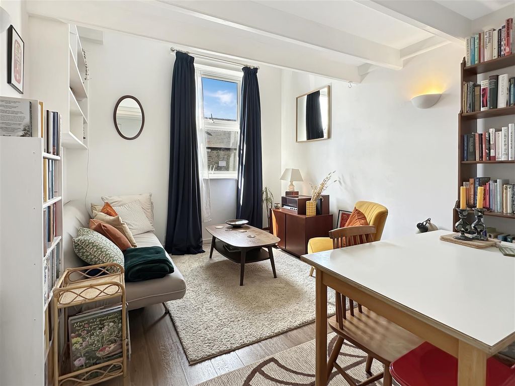 Property photo 2 of 14 Img (12).Jpg