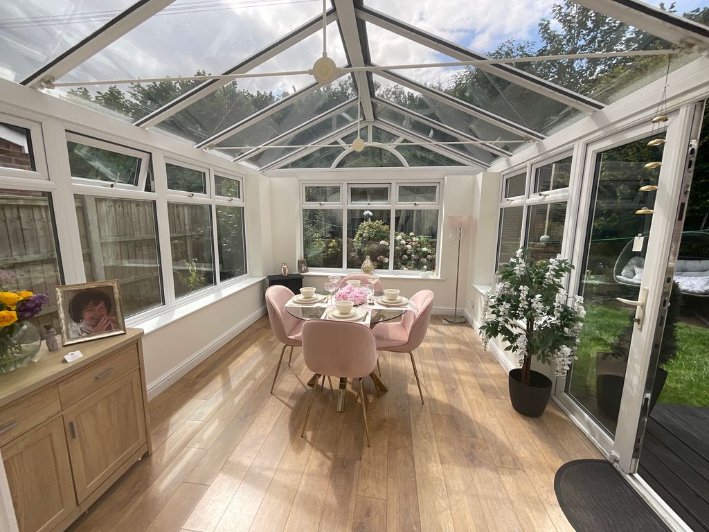 Property photo 3 of 28 Img_0400