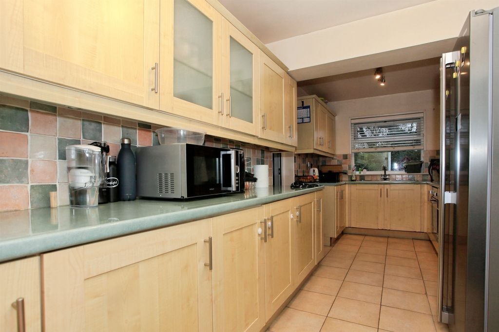 Property photo 3 of 20