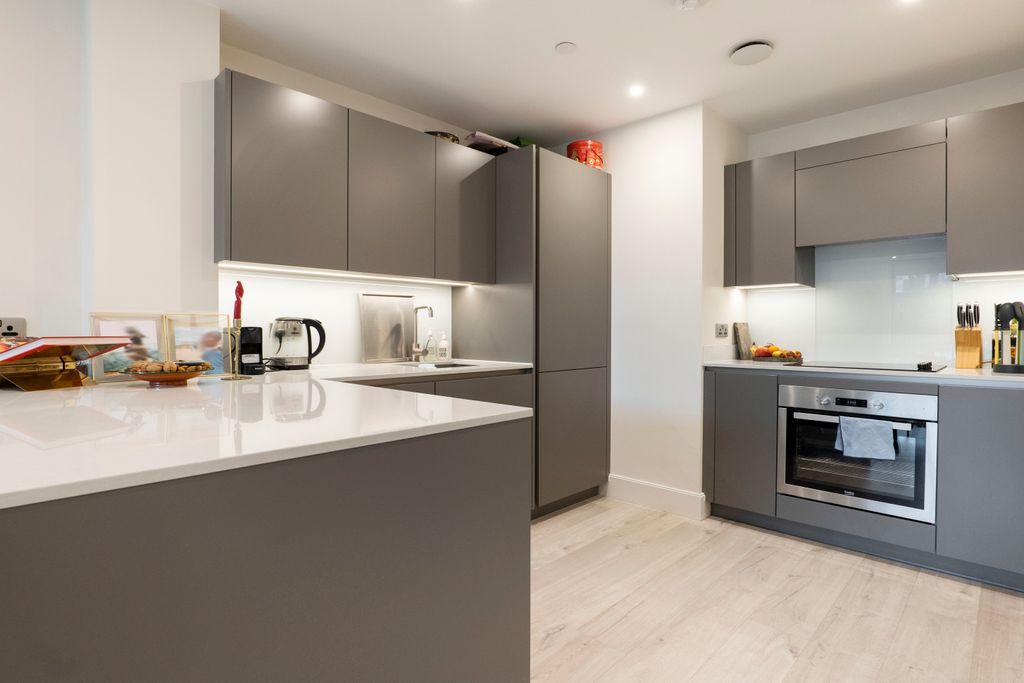 Property photo 3 of 14 Gallery