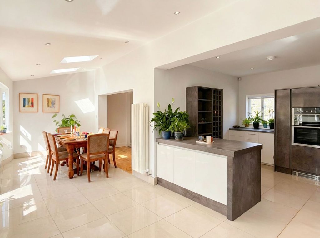 Property photo 2 of 29 Dining Kitchen (Virtually Furnished)