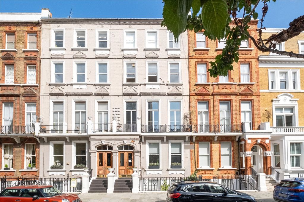 Property photo 3 of 20 Exterior