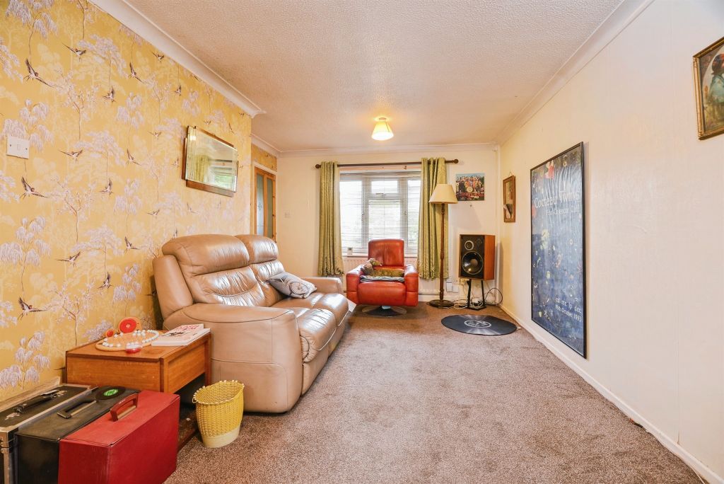 Property photo 3 of 13