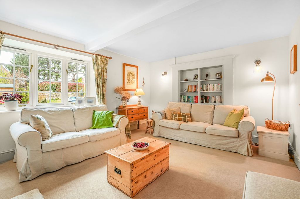 Property photo 2 of 46