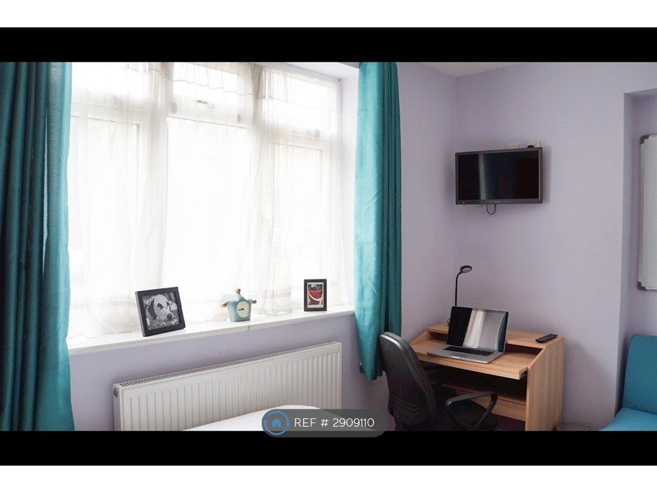 Property photo 3 of 8