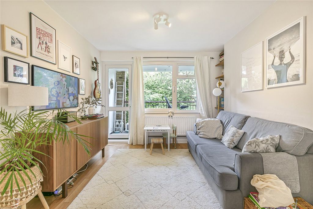 Property photo 1 of 15 Reception Room