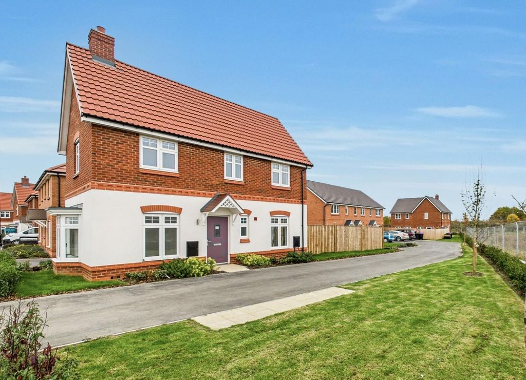 Property photo 1 of 3