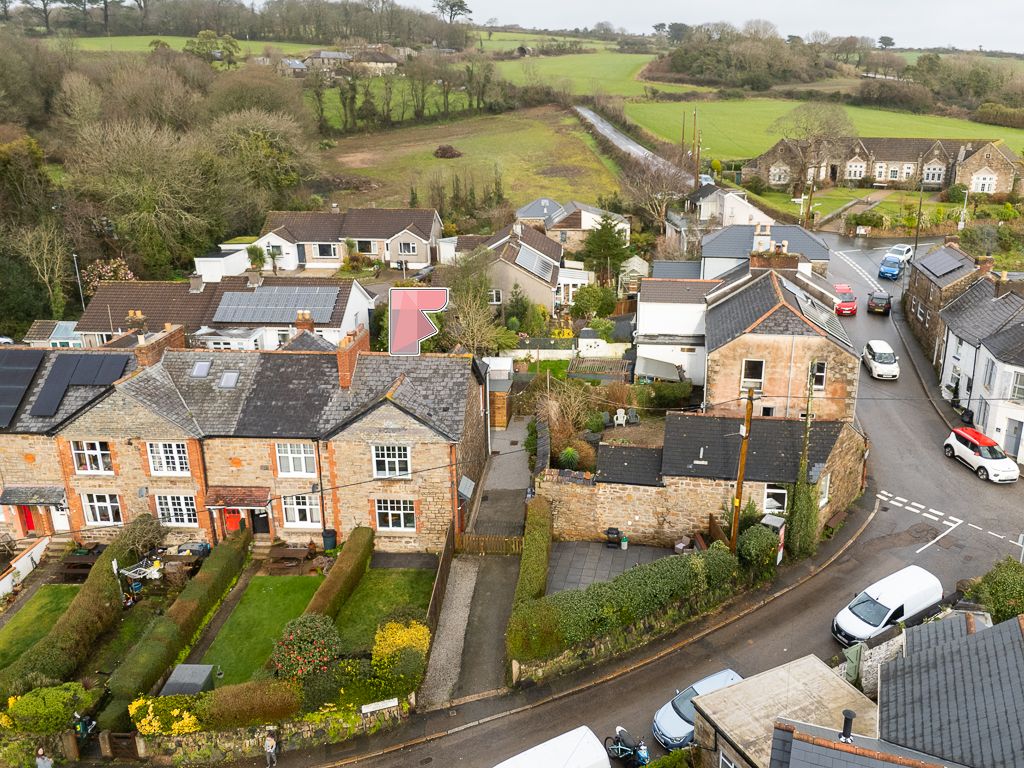 Property photo 2 of 23