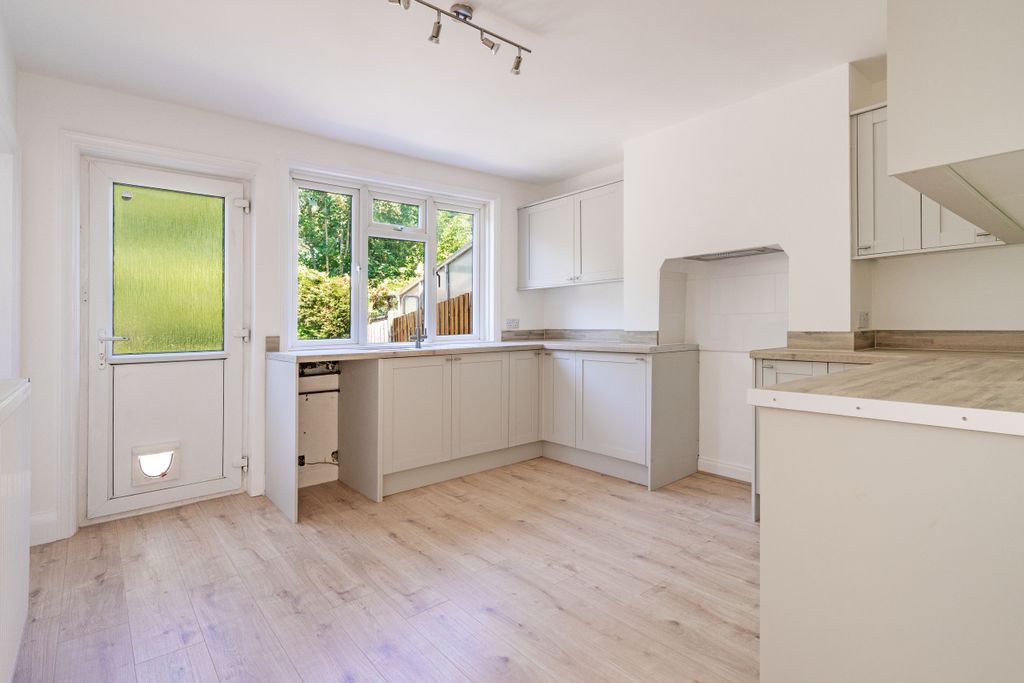 Property photo 2 of 13 Kitchen/Breakfast Room