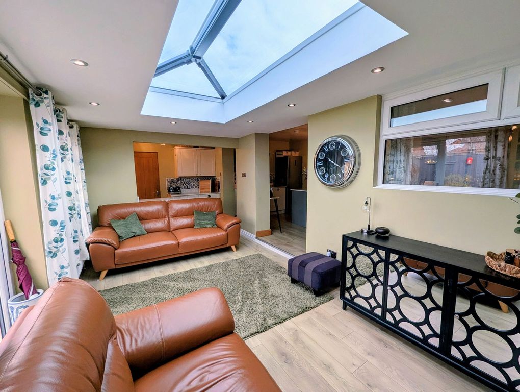 Property photo 1 of 25