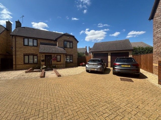 Property photo 1 of 14 Front