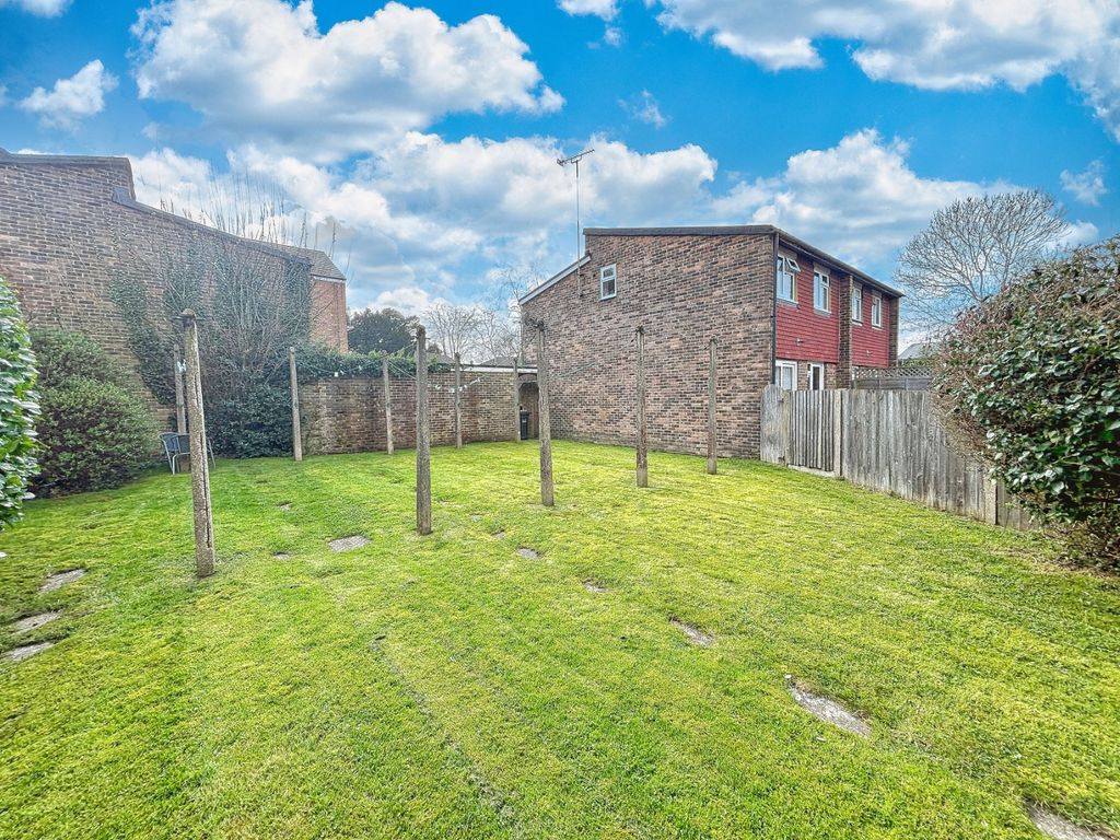 Property photo 2 of 3 Picture No. 01