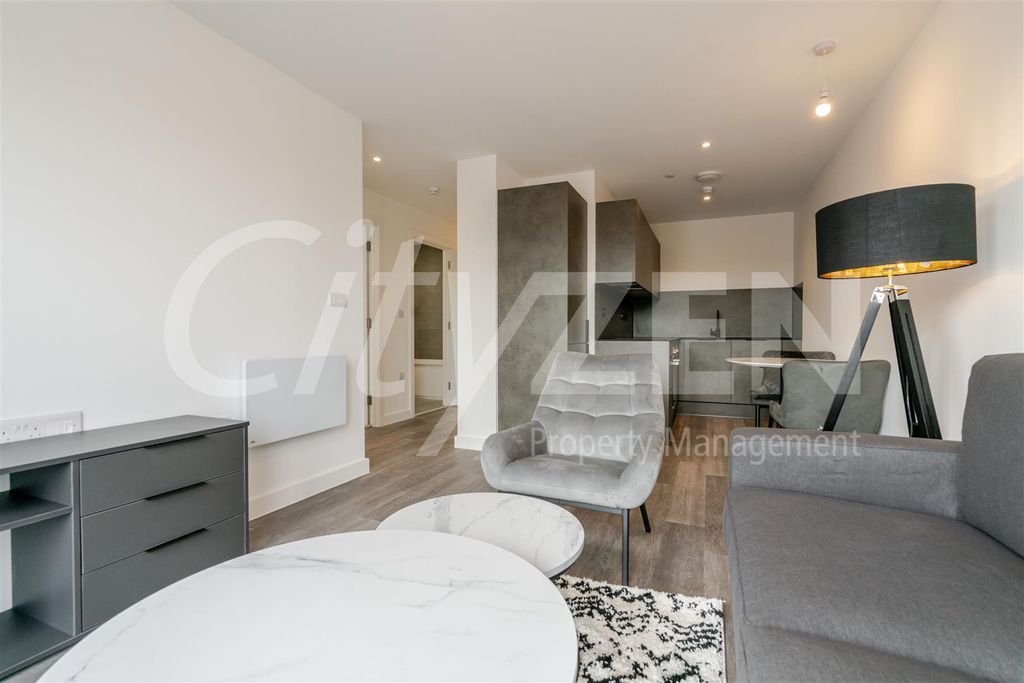 Property photo 1 of 12 Reception