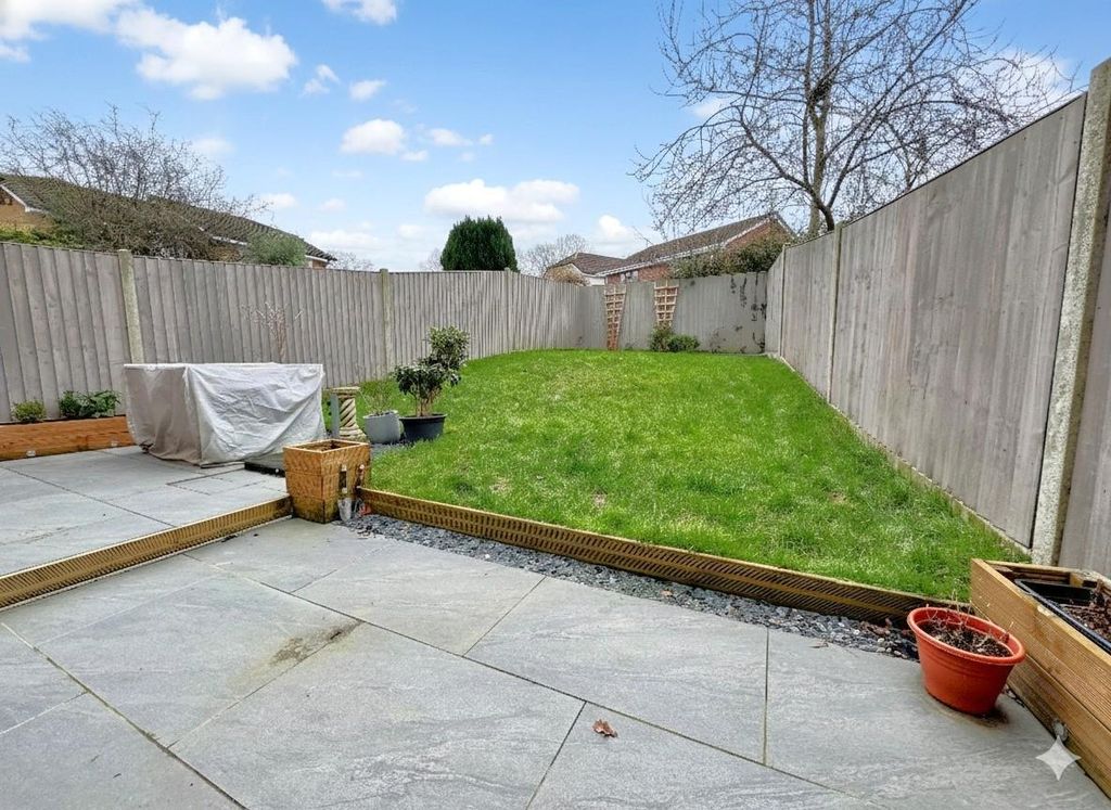 Property photo 3 of 15 Gemini_Generated_Image_Xj7Tkyxj7Tkyxj7T.Jpg