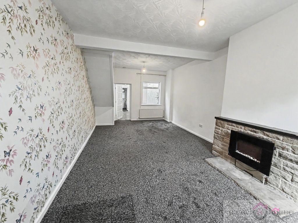 Property photo 3 of 13 Img_2496