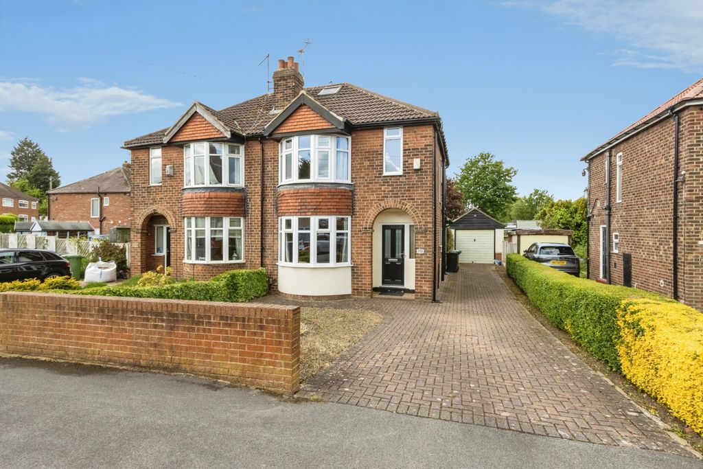 Property photo 1 of 15