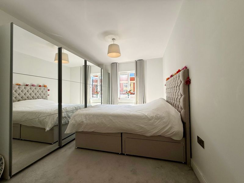 Property photo 3 of 11 Photo 2