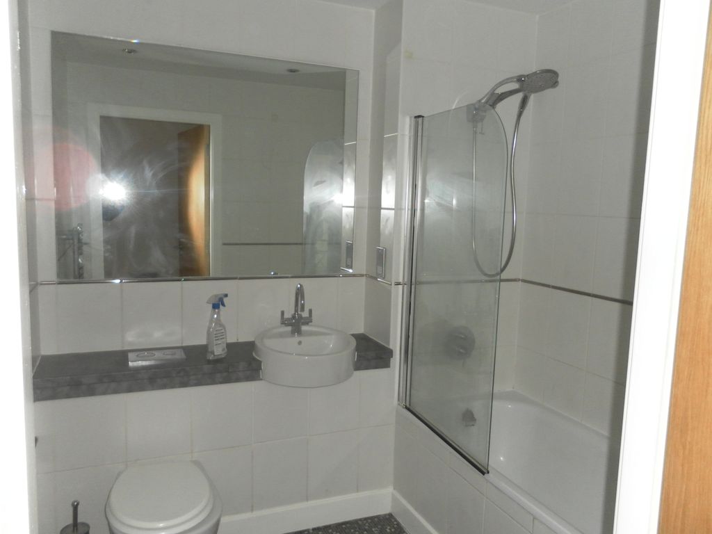 Property photo 3 of 3