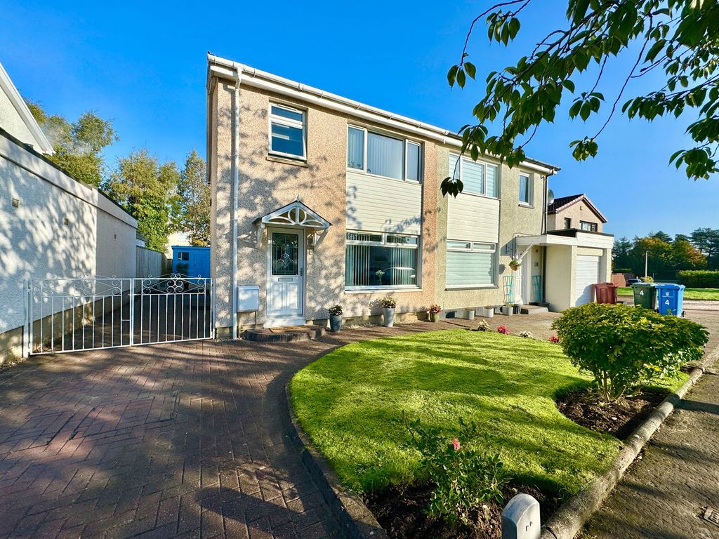 Property photo 1 of 27