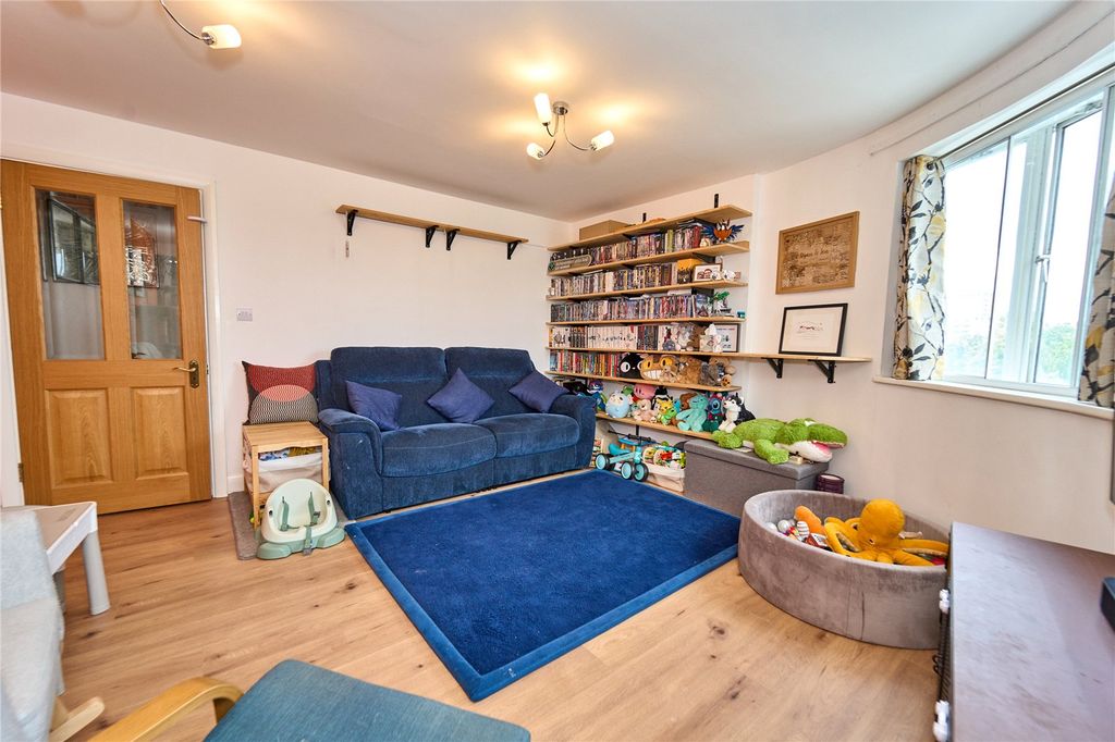 Property photo 3 of 20 Picture No. 09