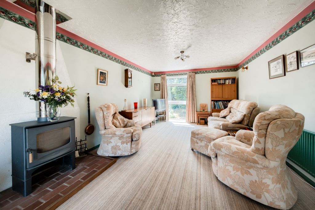 Property photo 3 of 17 Xt5A7664-Hdr(3) (1)