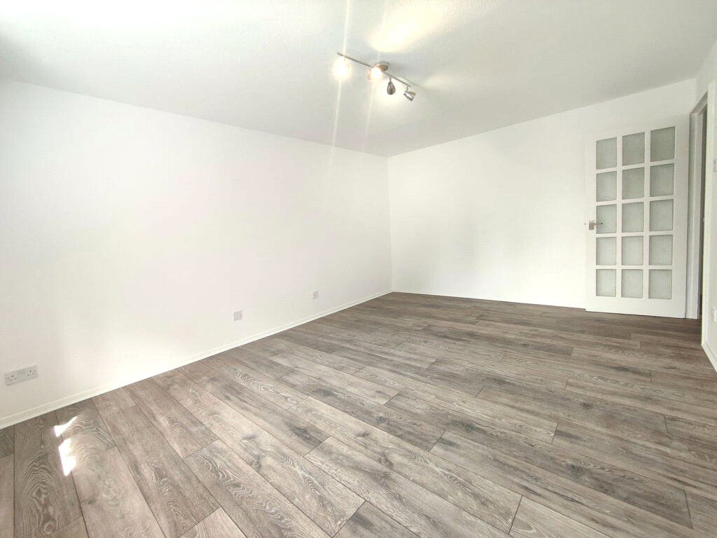 Property photo 2 of 10 Picture No. 06