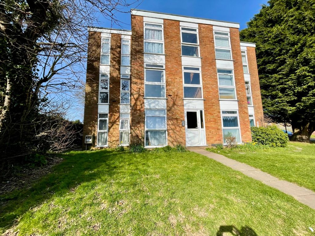 Property photo 1 of 6 4018351