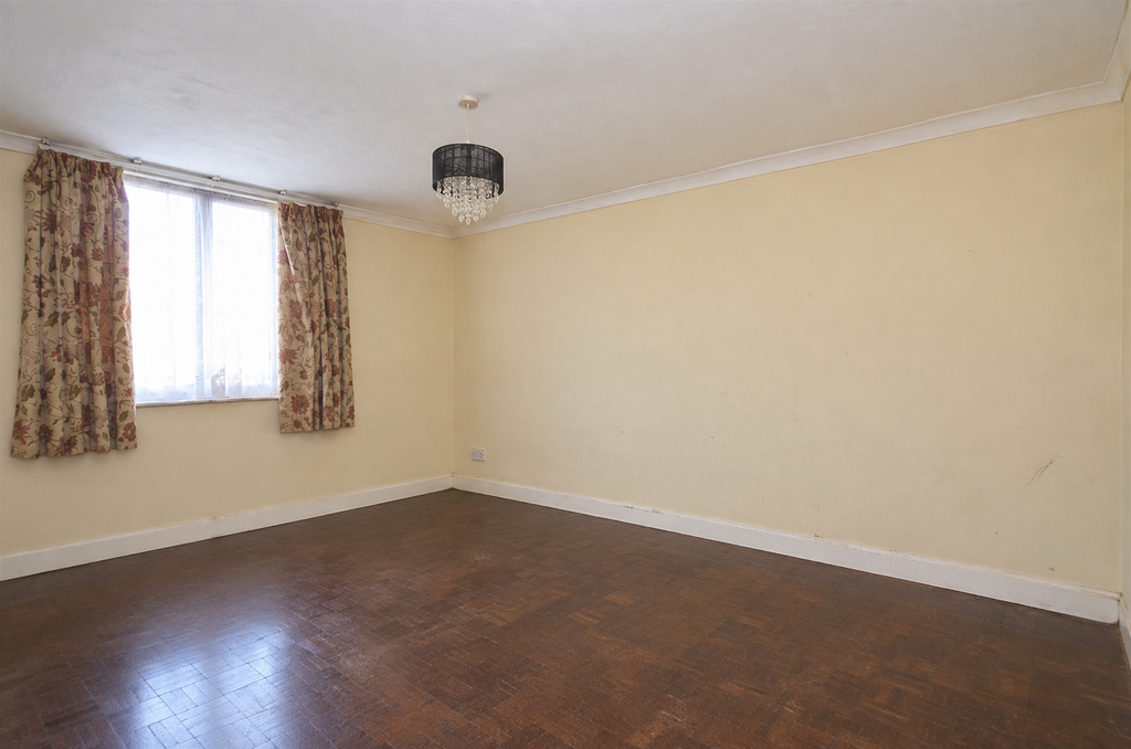Property photo 3 of 3