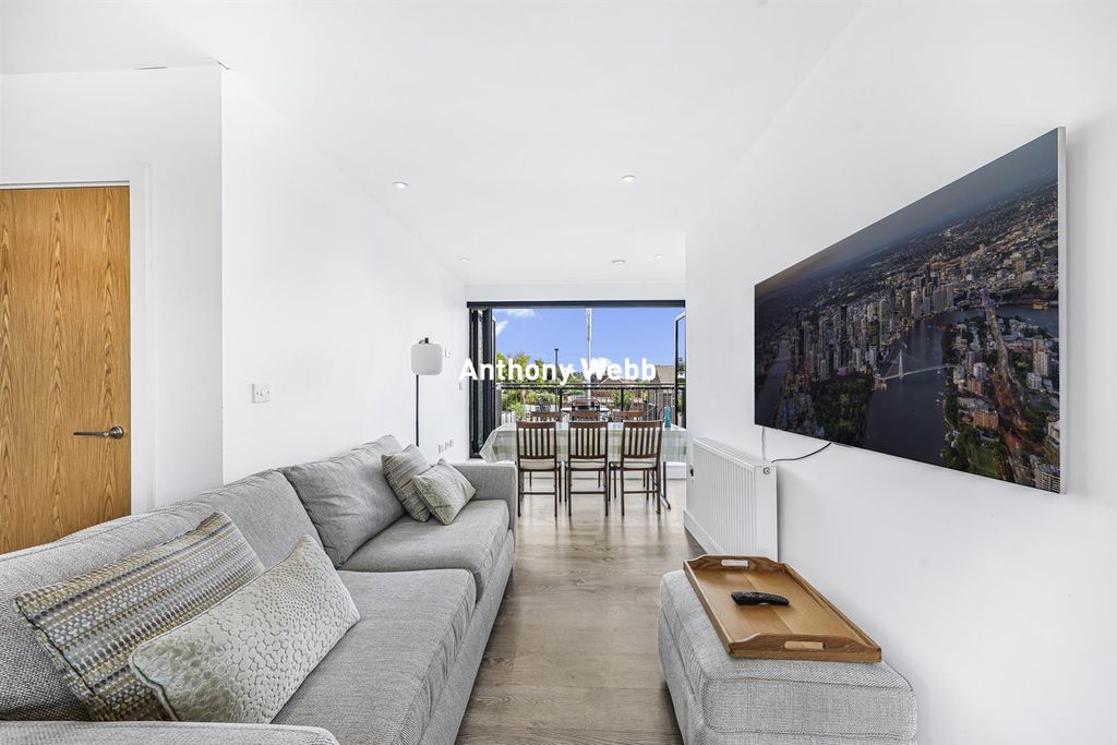 Property photo 1 of 12 Reception/Dining