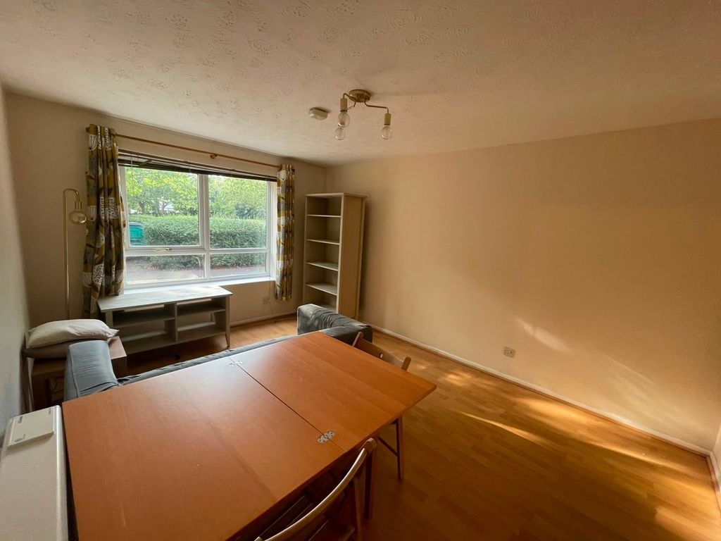 Property photo 3 of 9 Picture No. 20