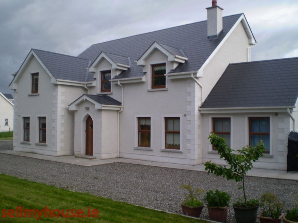 Property photo 1 of 4