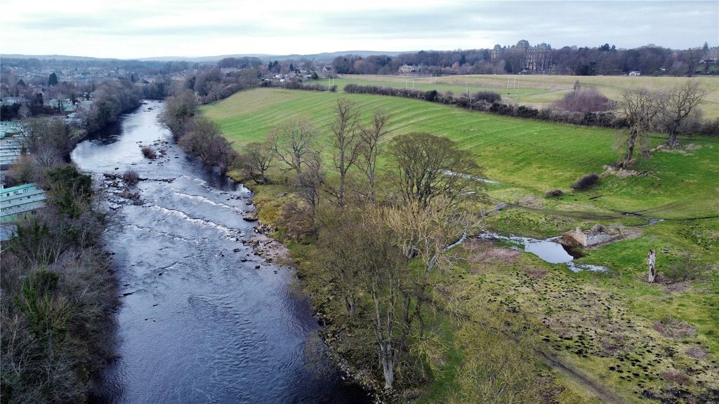 Property photo 2 of 6 Picture No. 06