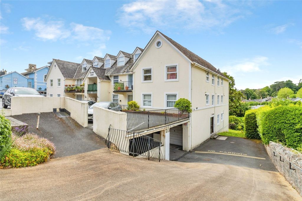 Property photo 1 of 27 Picture No. 05