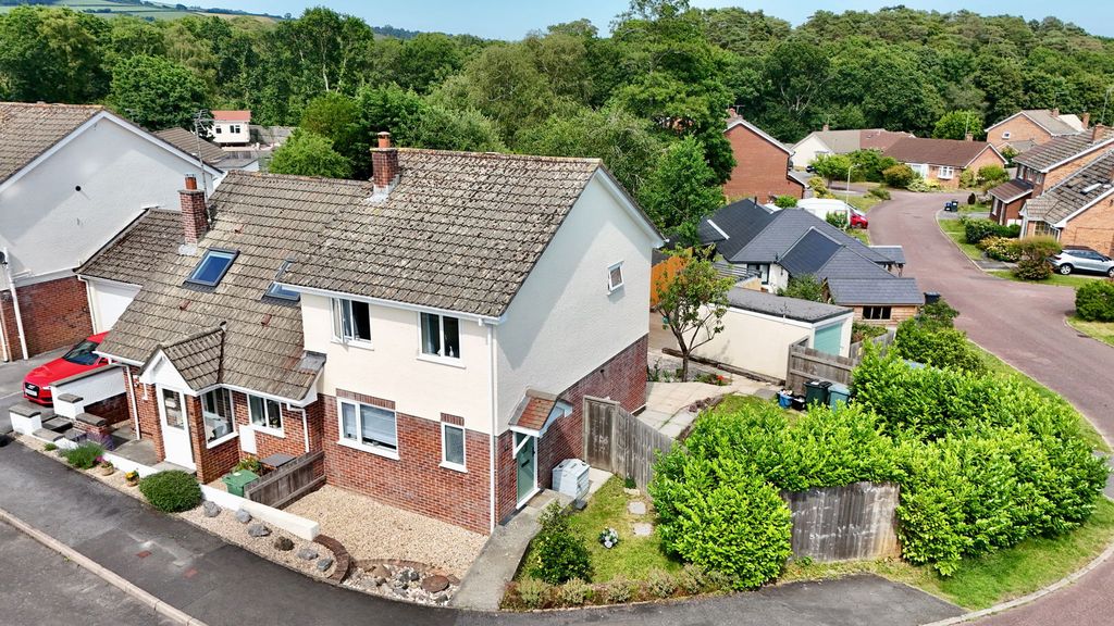 Property photo 1 of 21